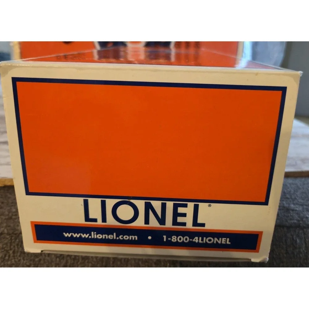 Lionel North Pole Express Route of the Reindeer - RS-3 6-18753 - New